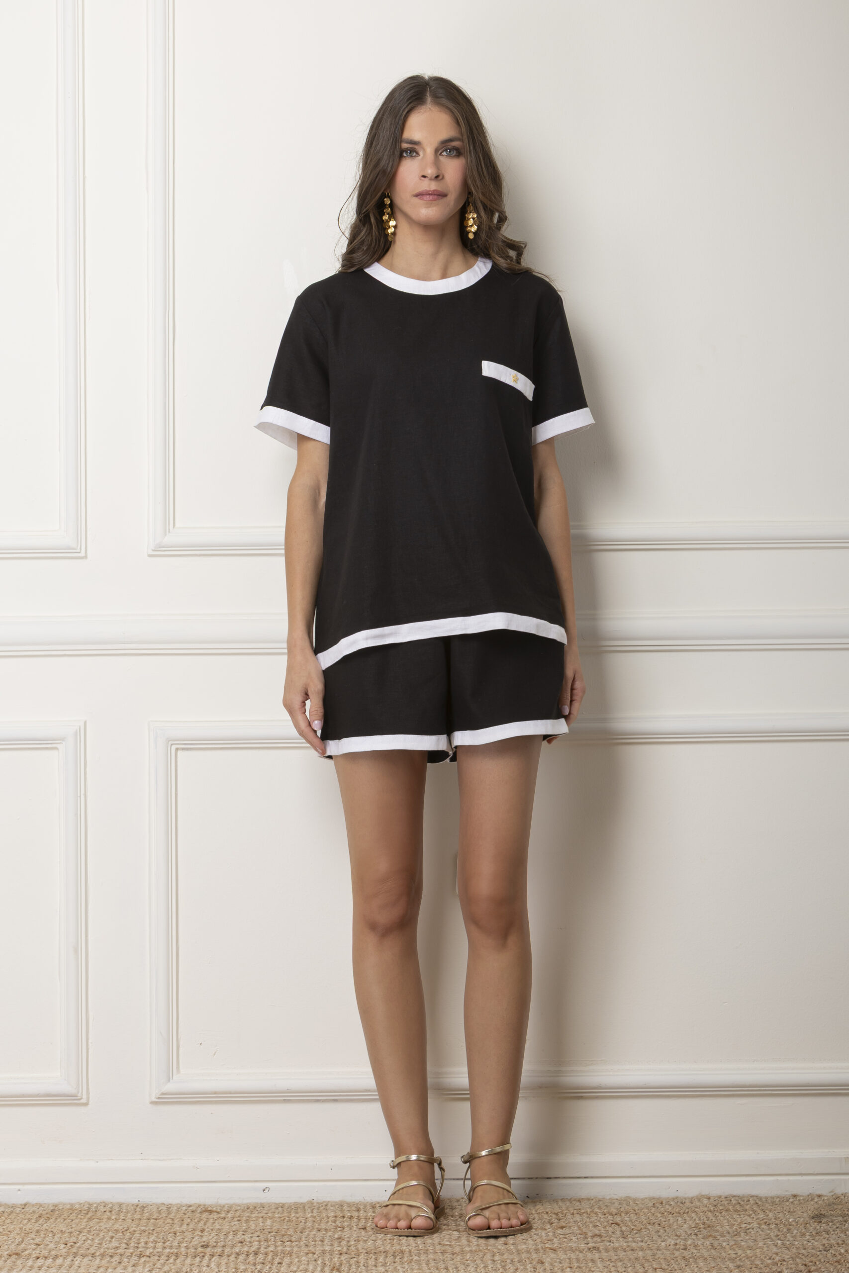 ETOILE CORAL Black topand shorts with white linen details Mara combo 2