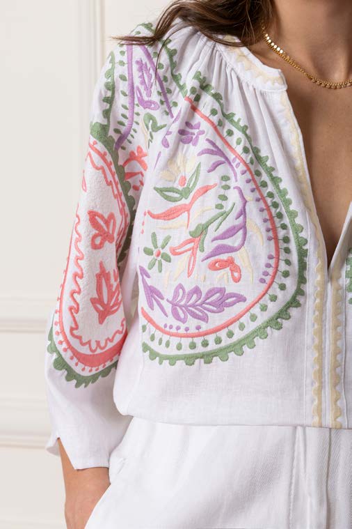 Etoile Coral white top with embrodery ARETI TOP 2